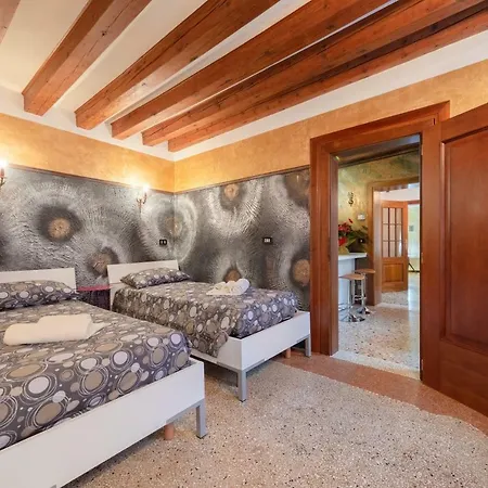 Vendramin Apartment *